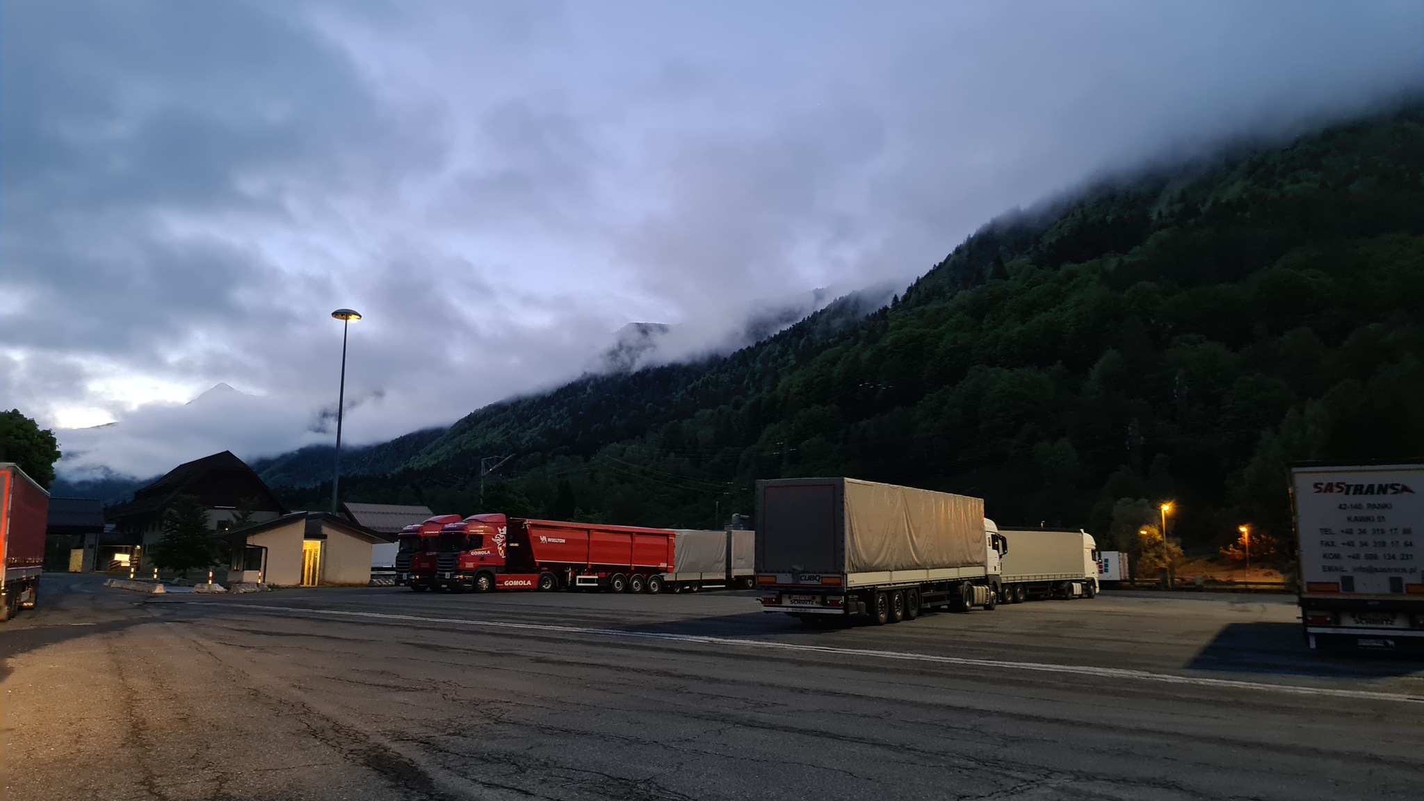 Through the eyes of an international driver (part 9) - My, Danysaukkonen, Truckers, Nature, Europe, The photo, Road, Longpost