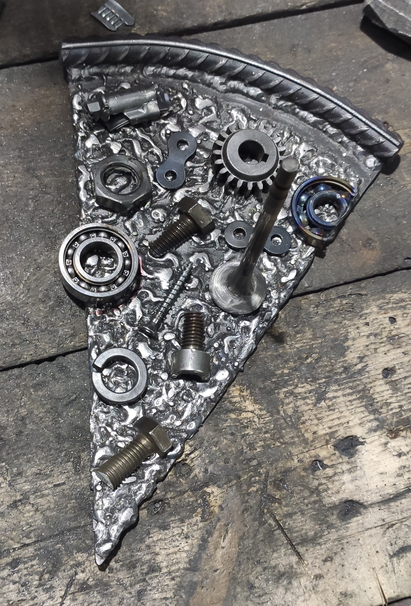 Iron snack - My, Welding, Pizza, Garage, Needlework with process, With your own hands, Food, Iron, Longpost