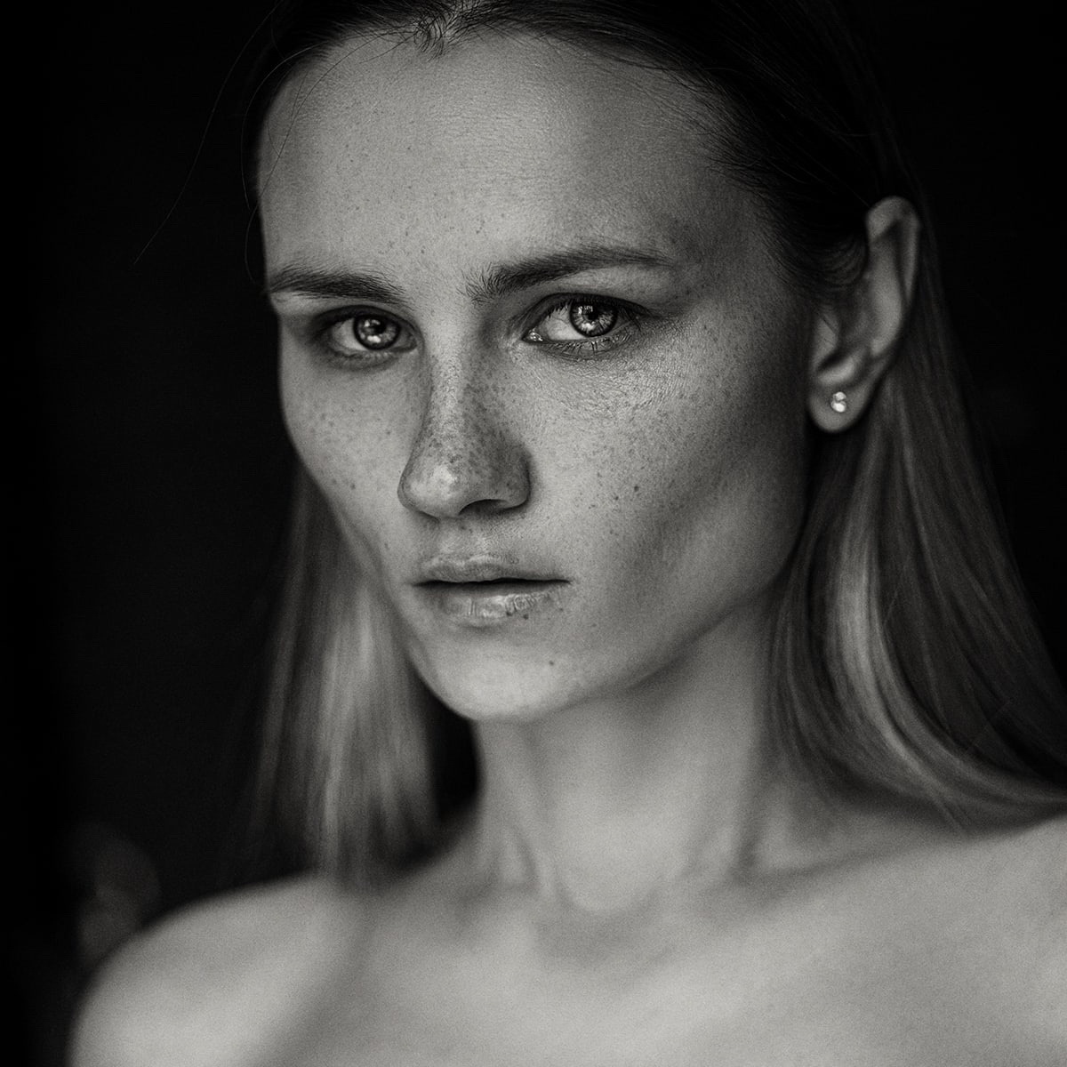 Ornella Igoshina - Girls, The photo, Professional shooting, Portrait, Black and white photo, Freckles, Black and white, Sight, Models, Ornella Igoshina