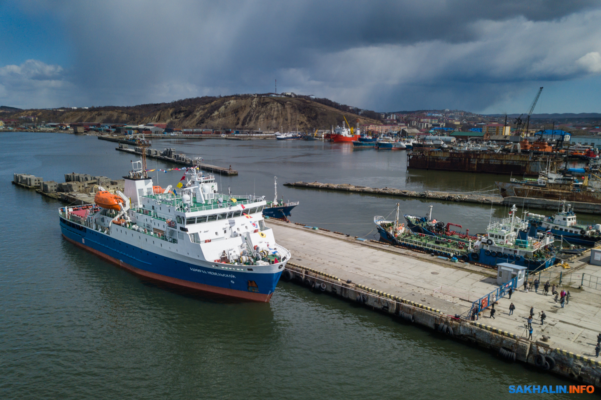 Schedule of ships Sakhalin-Kuriles - Kurile Islands, South Kurils, Sakhalin, Shikotan, Motor ship