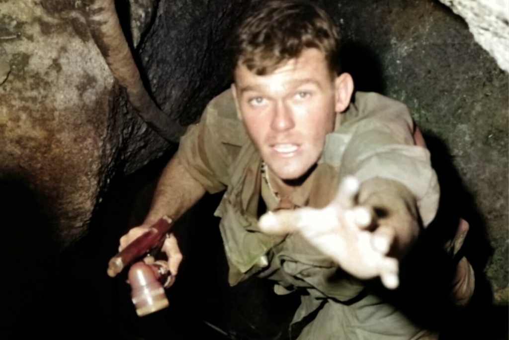 Tunnel rats in Vietnam - Story, Weapon, Vietnam war, US Army, Video, Longpost