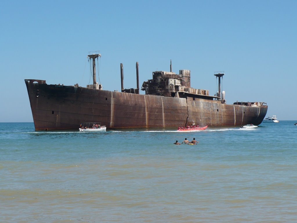 Abandoned vessel MV Evangelia on a Romanian beach - Ship, Fleet, Black Sea, Vessel, Technics, Tourism, sights, Beach, The photo, Tragedy, Longpost