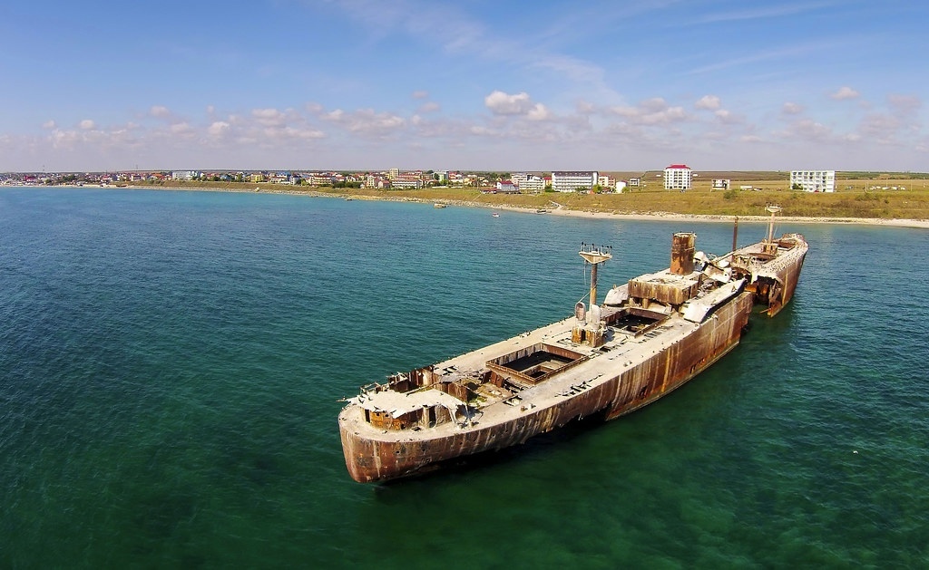 Abandoned vessel MV Evangelia on a Romanian beach - Ship, Fleet, Black Sea, Vessel, Technics, Tourism, sights, Beach, The photo, Tragedy, Longpost