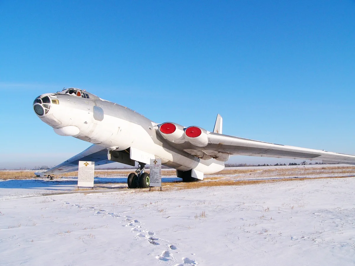 Tu-95 - the storm of the United States, the horror of the barmales - Aviation, Airplane, Tu-95, the USSR, Military, Cold war, Yandex Zen, Video, Longpost