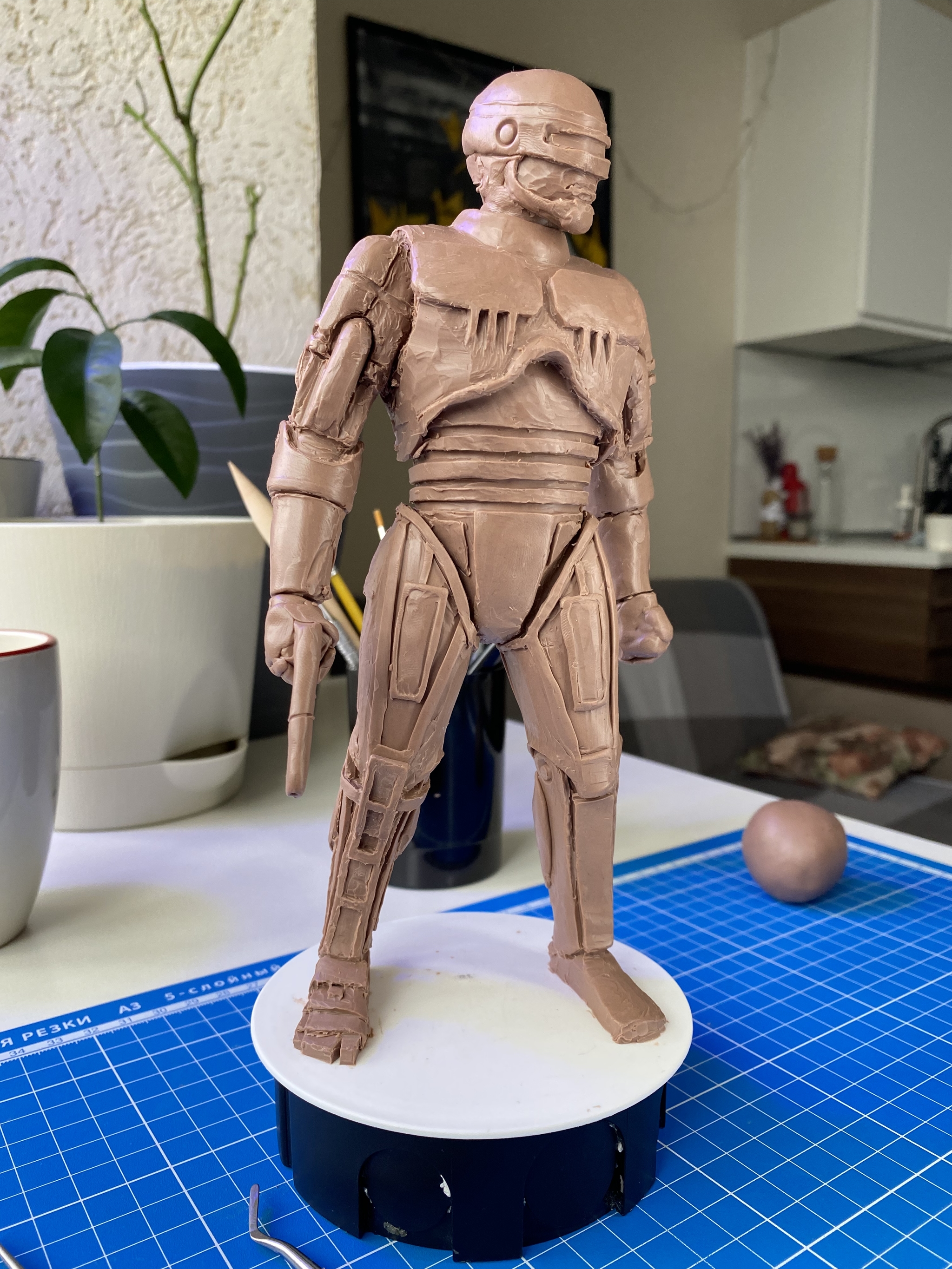 First successes in sculpting figurines - My, Sculpture, Лепка, Robocop, Figurines, Collecting, Longpost