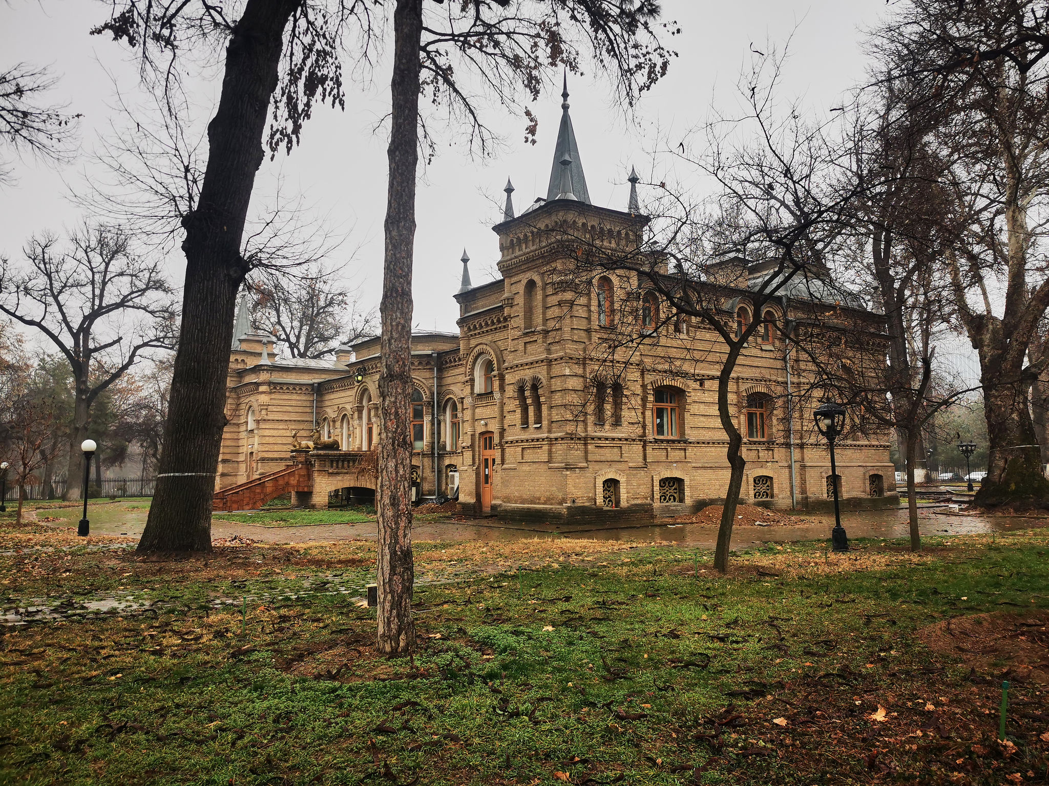 Wandering around the city alone - Tashkent - My, Travels, Budget travel, Video, Longpost