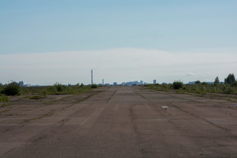 Judging by the news, the Russian government does not know that there has been no airport in Orel for a long time. Probably there are no subsidies for the mayor and dripping - My, news, Orel city, Longpost, Politics, Abandoned