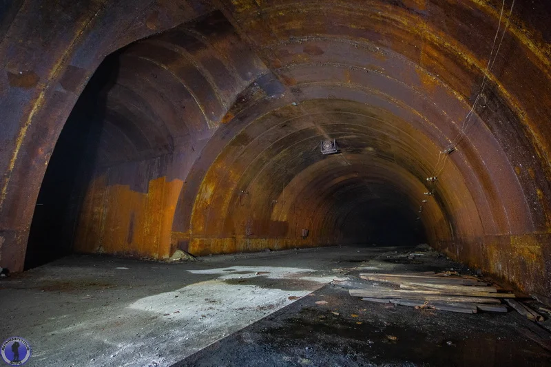 An abandoned tunnel in the Arctic with huge dimensions. At the end of the USSR, a protected dock was built here - Abandoned, the USSR, Yandex Zen, Longpost, Arctic