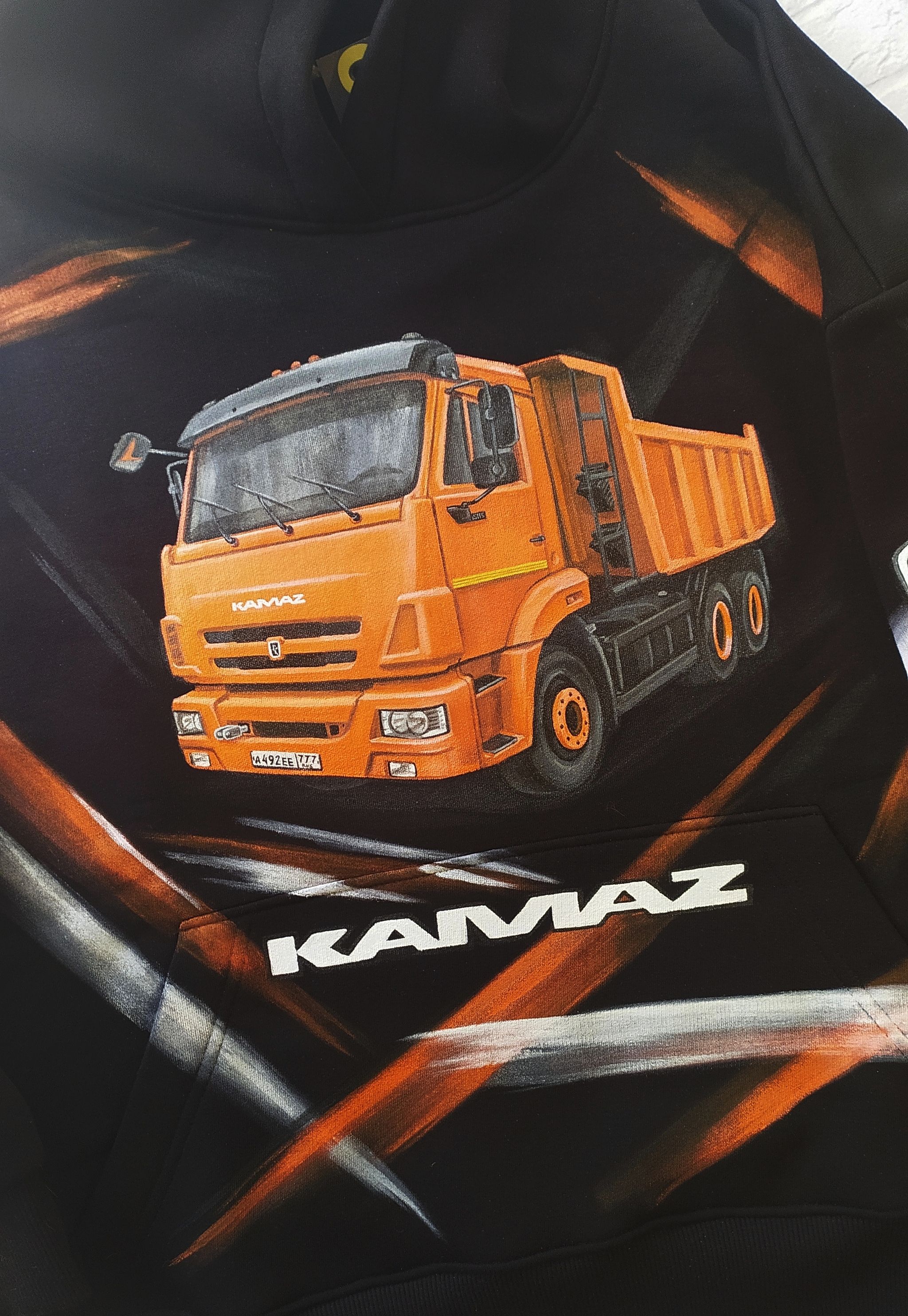 KAMAZ on a sweatshirt for Kamazistka. Handiwork - My, Kamaz, Kamaz-Master, Tanya Kamazistka, Truck, Dump truck, Auto, Car, Motorists, sweatshirt, Painting, Handmade, With your own hands, Needlework without process, Needlework, Longpost