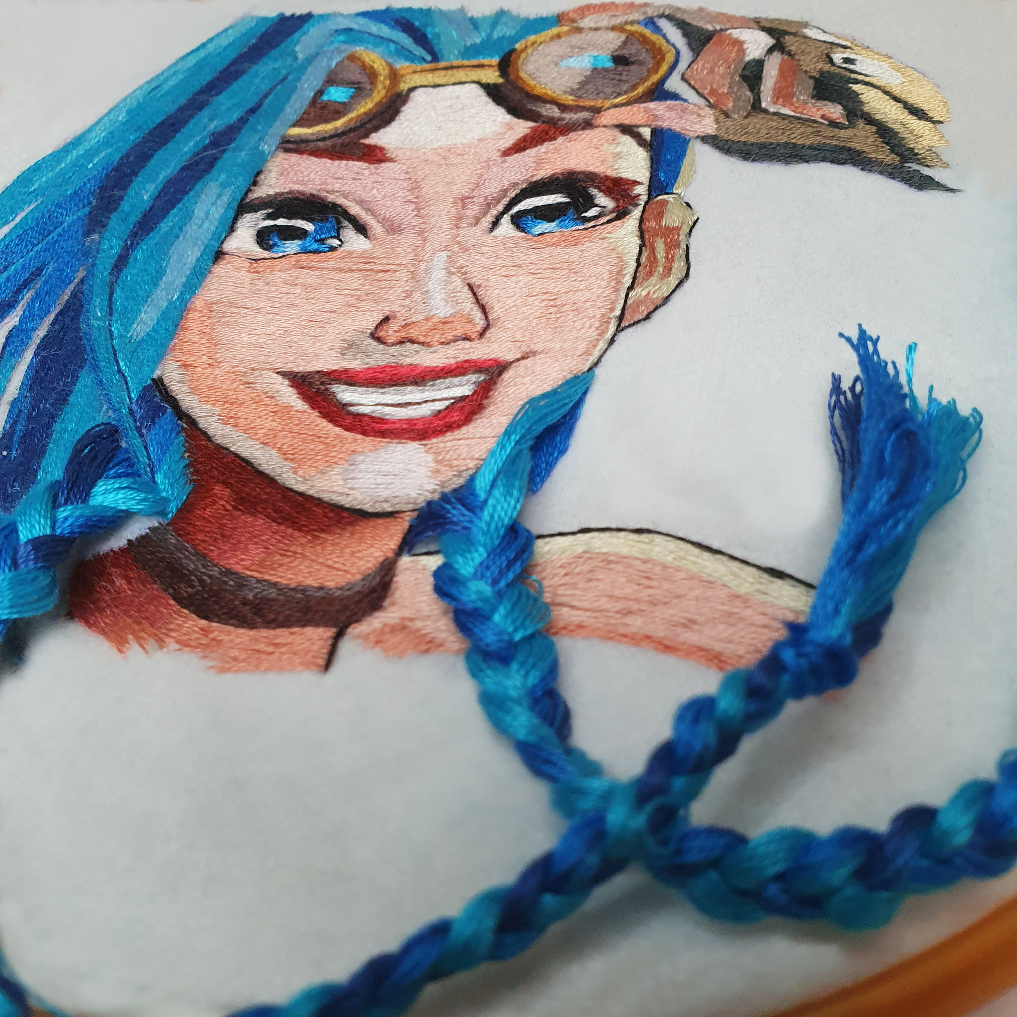 My favorite embroidery. Jinx of Arcane - My, Embroidery, Needlework, Handmade, Needlework without process, Jinx, Arcane, League of legends, Netflix, Anime, Satin stitch embroidery, Smooth, Art, Games, Gamers, Gamer Girls, Creation, Game art, Riot games, Longpost