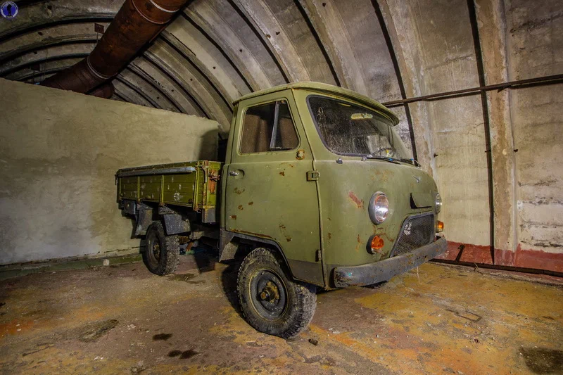 Abandoned in the Arctic command bunker with equipment on the island of Kildin. Here was the CP of the 6th Air Defense Division - Barents Sea, Technics, Abandoned, Yandex Zen, Longpost