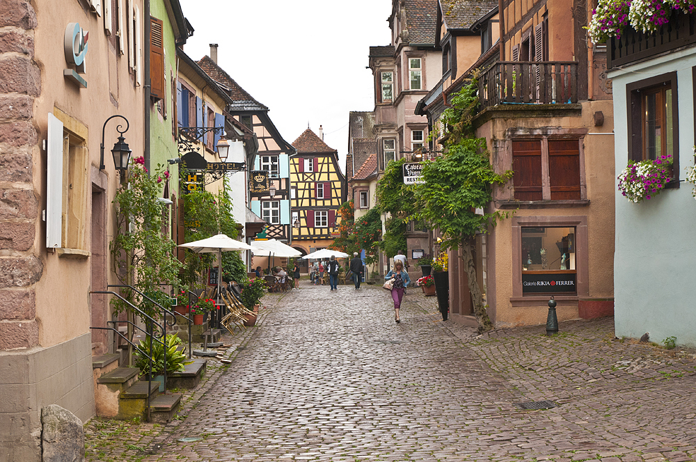 Riquihr, France - My, Alsace, France, Statue of Liberty, Travels, The photo, Europe, Grape, Riesling, Wine, Winemaking, Vineyard, Architecture, Longpost