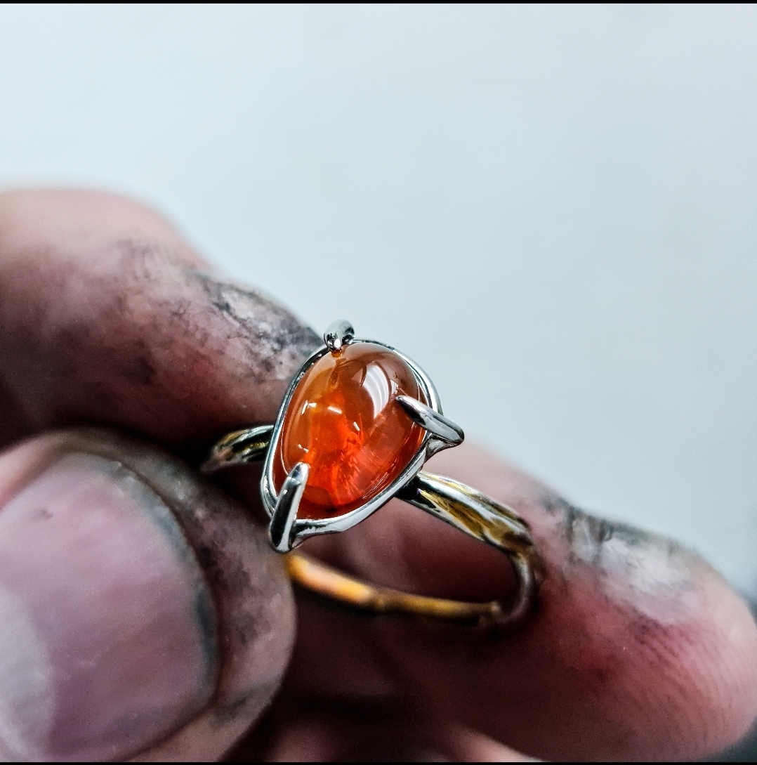 A post for minuses, for everyone who wants to urgently poison me for supposedly advertising and for the fact that I'm a pikabush all day - My, Jeweler, Jewelcrafting, Opal, A rock, Ring, Longpost, 