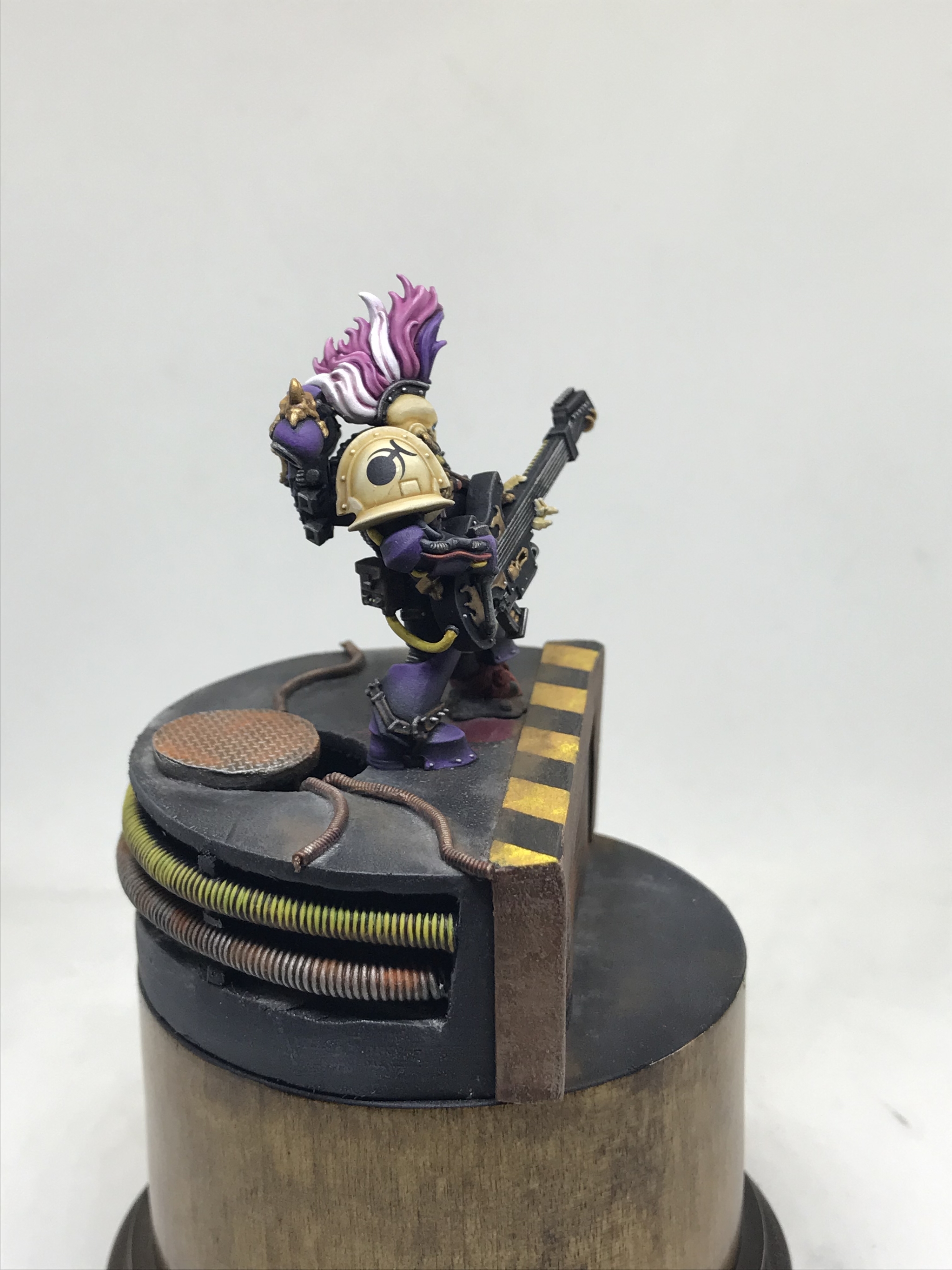 Amateur painting of miniatures. Warhammer 40 000. Noise Marine - My, Painting miniatures, Miniature, Adeptus Astartes, Warhammer, Warhammer 40k, Chaos space marines, Noise marine, Longpost, 