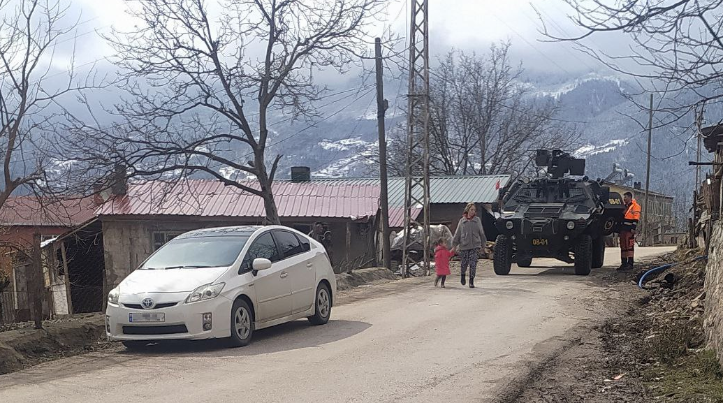 На границе тучи ходят... - Моё, Языковой барьер, Турция, Пограничники, Деревня, Шпион, Бронетехника, Ingress, 