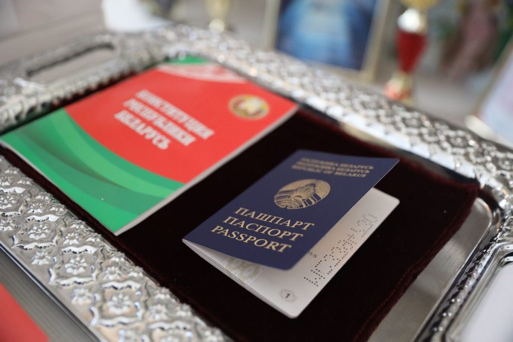 Now March 15 is a double holiday for me! Turchin presented passports and clothes from the president to the best schoolchildren of the region - Republic of Belarus, Constitution, Merch, Alexander Lukashenko, The passport, Pupils, Politics, Minska Pravda Mlyn by, Longpost, 