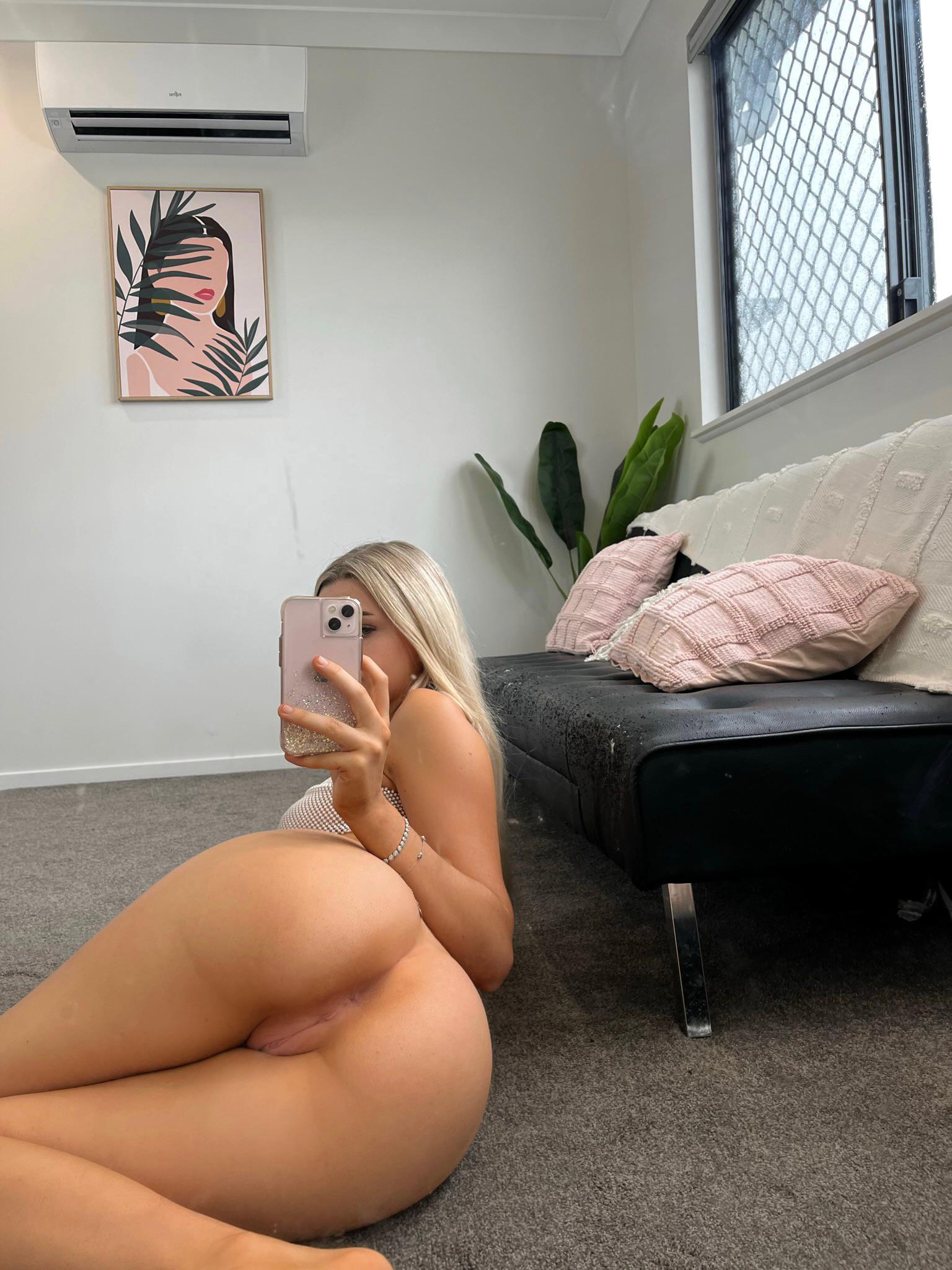 Blair_lilis18 - NSFW, Erotic, Girls, Booty.