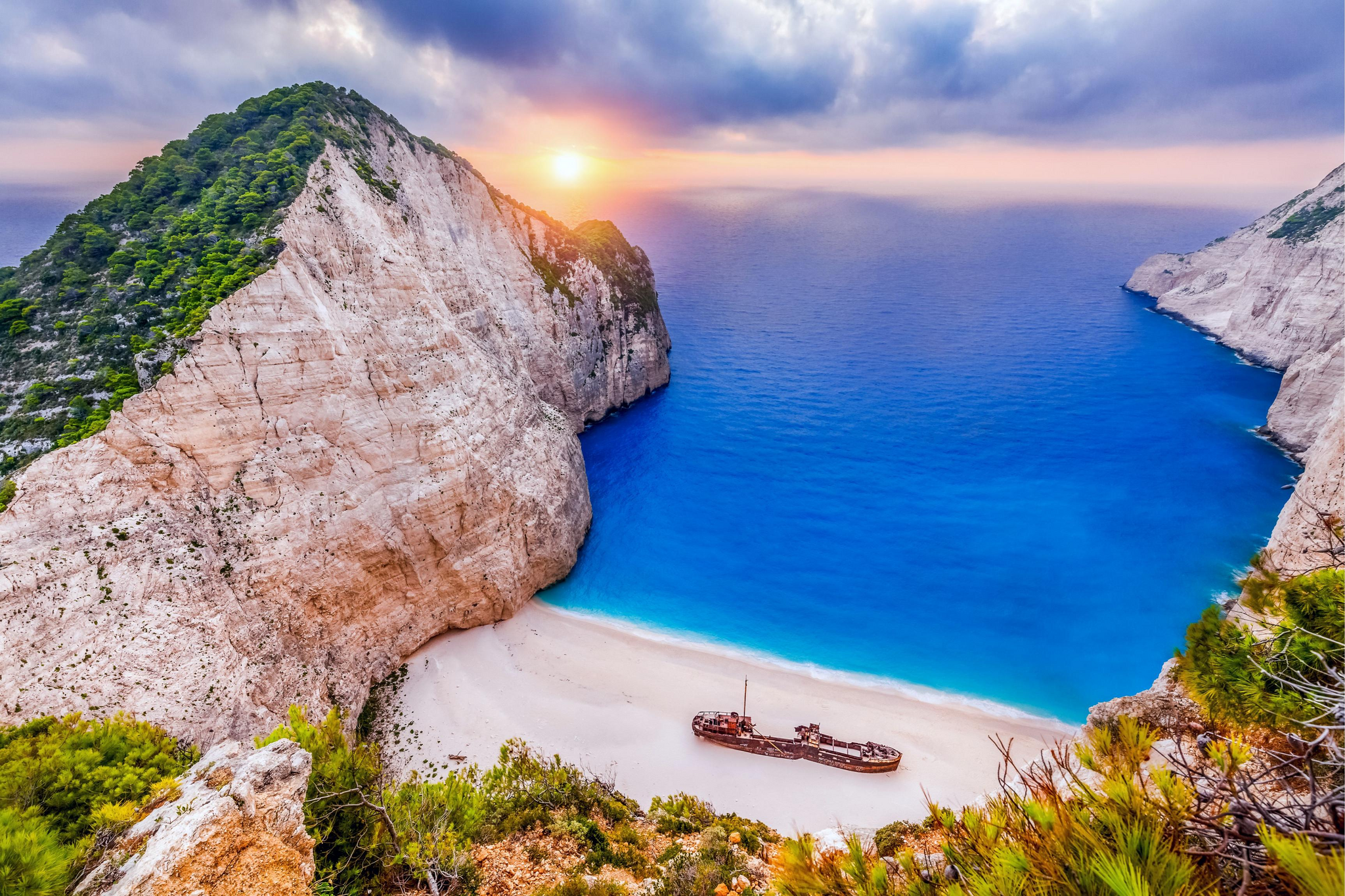 The island of Zakynthos: The green fairy tale of Greece, turtles, blue caves and fragrant pine trees - Tourism, Hike, Travels, Туристы, Vacation, Greece, Island, Resort, Ocean, Zakynthos, Longpost, The photo, 