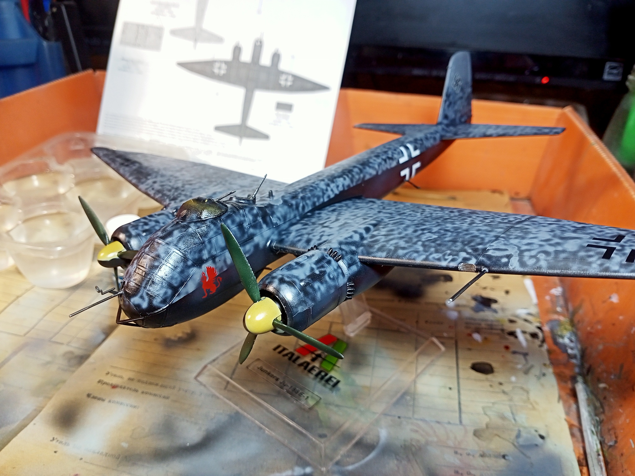 Junkers Ju.188E-1 Racher (1/72 Italeri). Build Notes - , Longpost, Bomber, Overview, Airbrushing, Assembly, Prefabricated model, Luftwaffe, Germany, Airplane, The Second World War, Aviation, Needlework, Needlework with process, With your own hands, Painting miniatures, Miniature, Hobby, Scale model, Modeling, Stand modeling, My