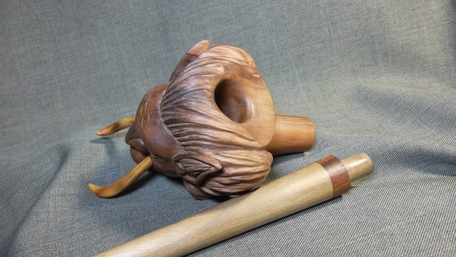 Trumpet, based on the well-known game (long ago I did to one person) laid out the same. In here - My, Presents, Souvenirs, Interior, Tree, Wood carving, Woodworking, Handmade, Pipe, A tube, Smoking pipe, Tubules, Longpost, Needlework without process, 