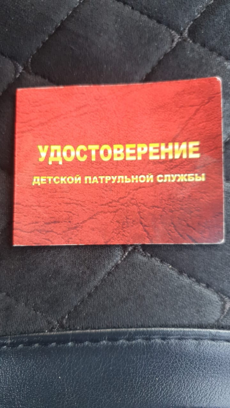 Такой маленький а уже гаишник) - Дети, ДПС, Гаишник, Мечта, Забавный парень, Казахстан, Видео, YouTube, Длиннопост, 