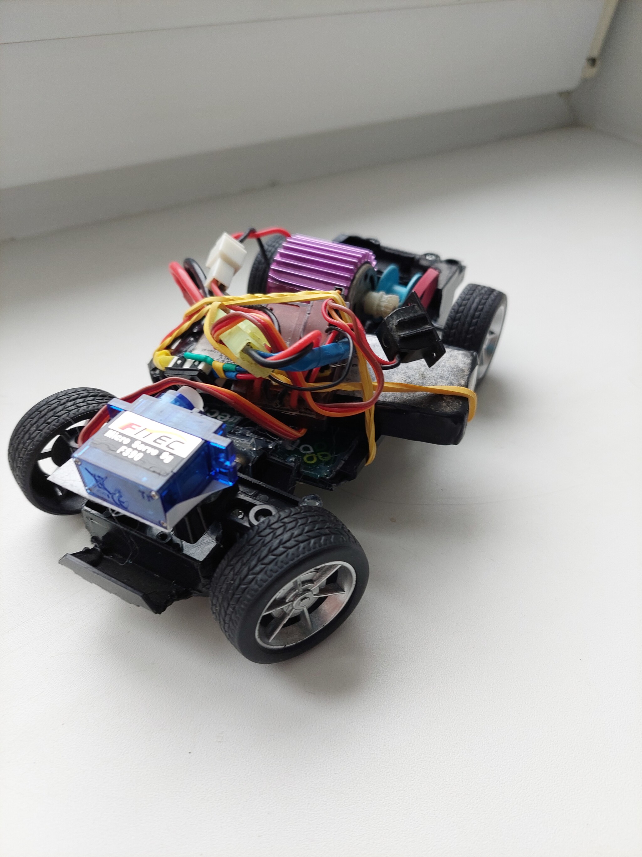 Как сделать машину для детей на резиномоторе!.. — Video | VK