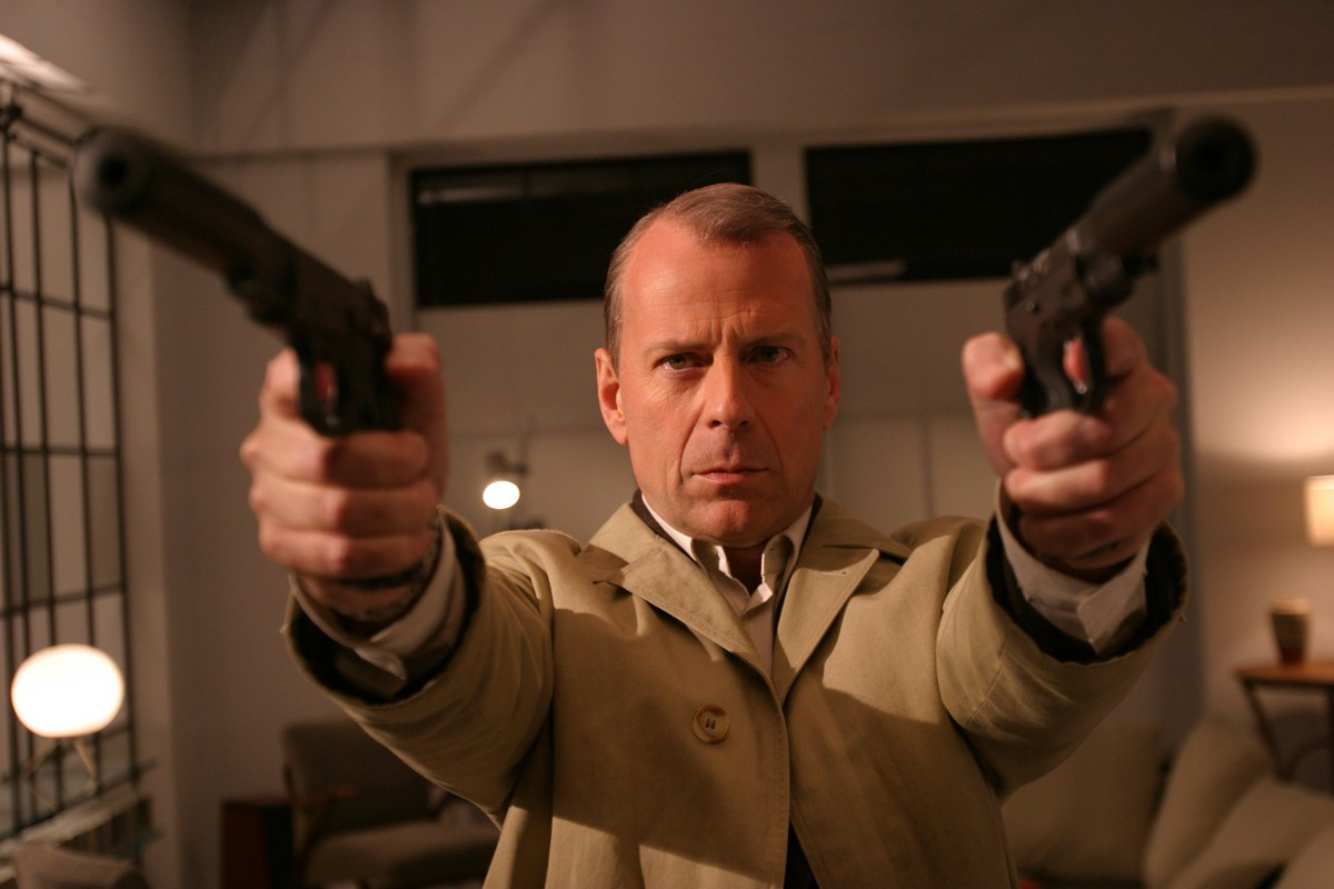 Response to the post Still true. Bruce Willis will complete his acting career - he was diagnosed with a speech disorder - Bruce willis, Aphasia, Hollywood, Movies, What to see, I advise you to look, Reply to post, Longpost, Actors and actresses, A selection