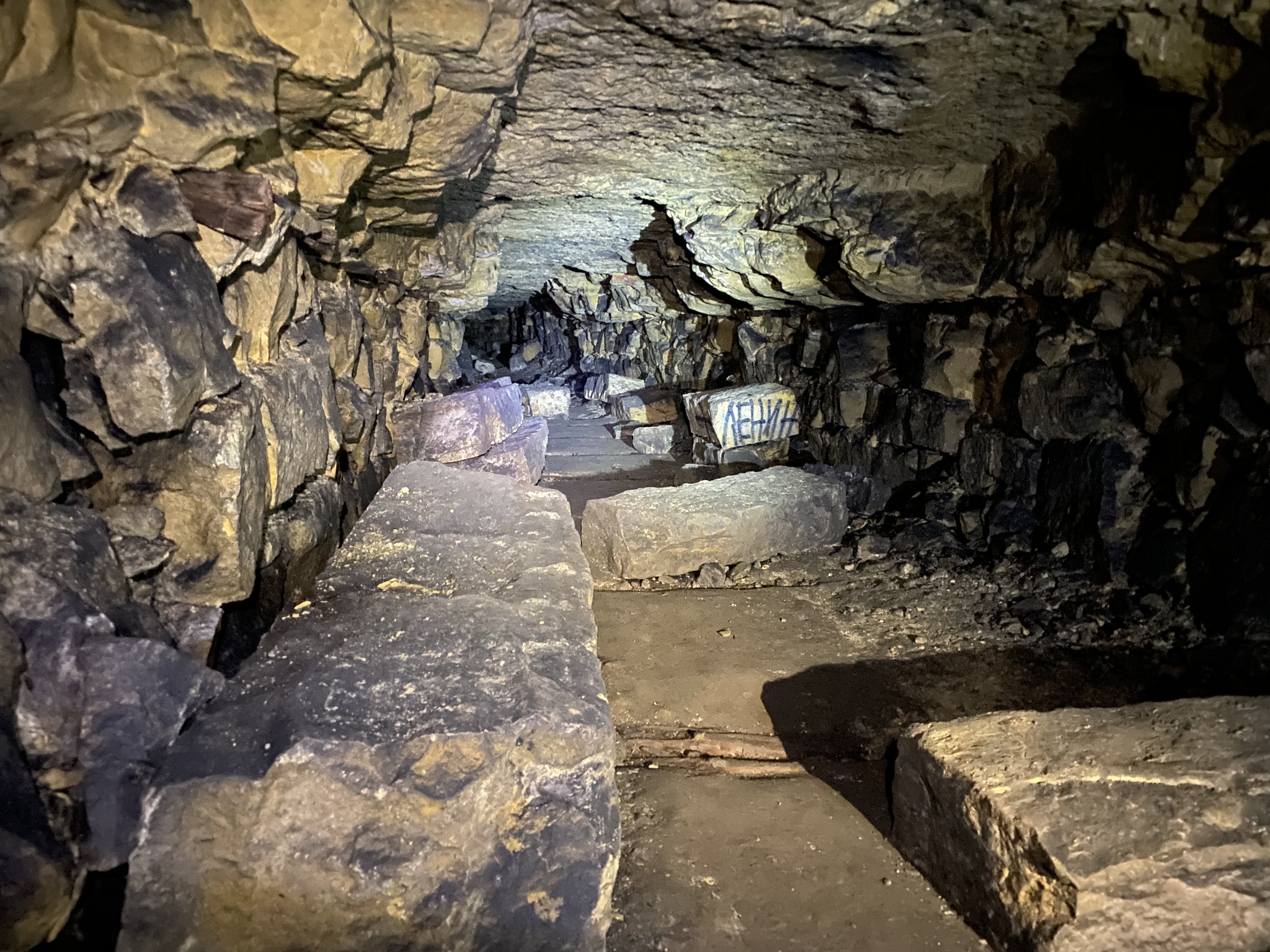 A little underground. Quarries in the vicinity of Podolsk - Silikaty - My, Caves, Quarry, Longpost, 