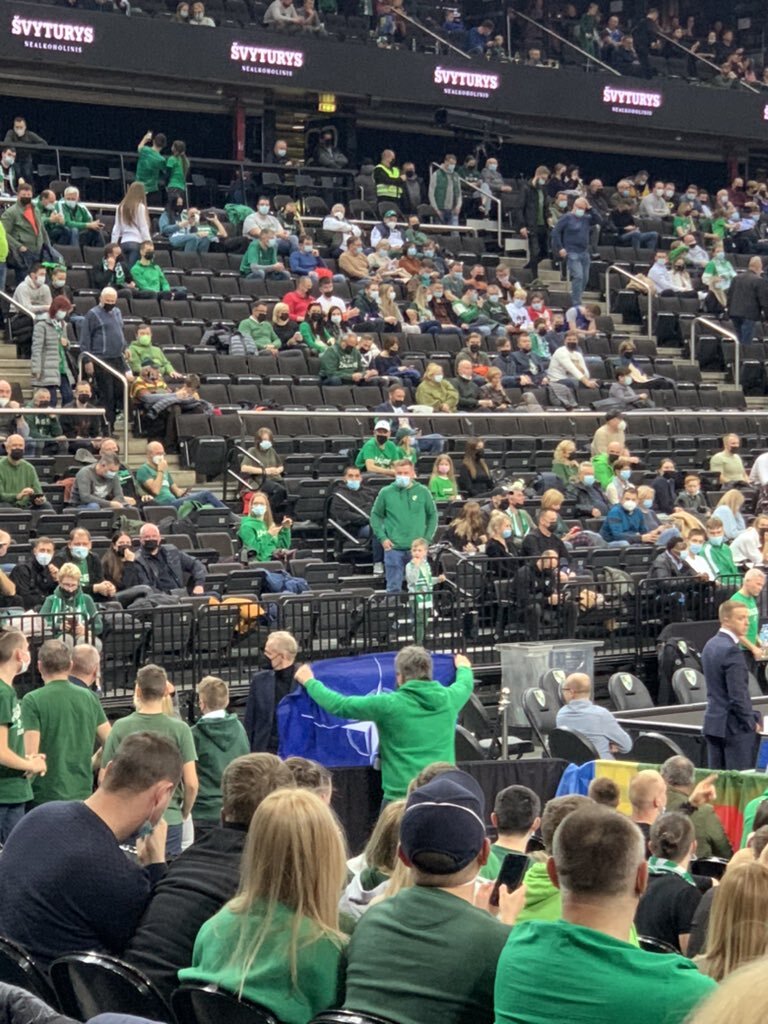 Zalgiris fans displayed the flag of NATO and Ukraine together. The Serbs refused to hold the flag with NATO propaganda. Nazism in Lithuania - Politics, Media and press, European Union, Lithuania, NATO, Sport, Basketball, Euroleague, Serbia, Serbs, Discrimination, Nazism, GIF, Video, Vertical video, Longpost, 