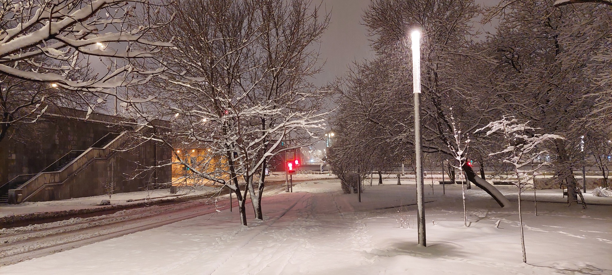 On the night of February 62 in Moscow - Moscow, Snow, Mobile photography, Walk, Lightweight, Kick scooter, Longpost, 