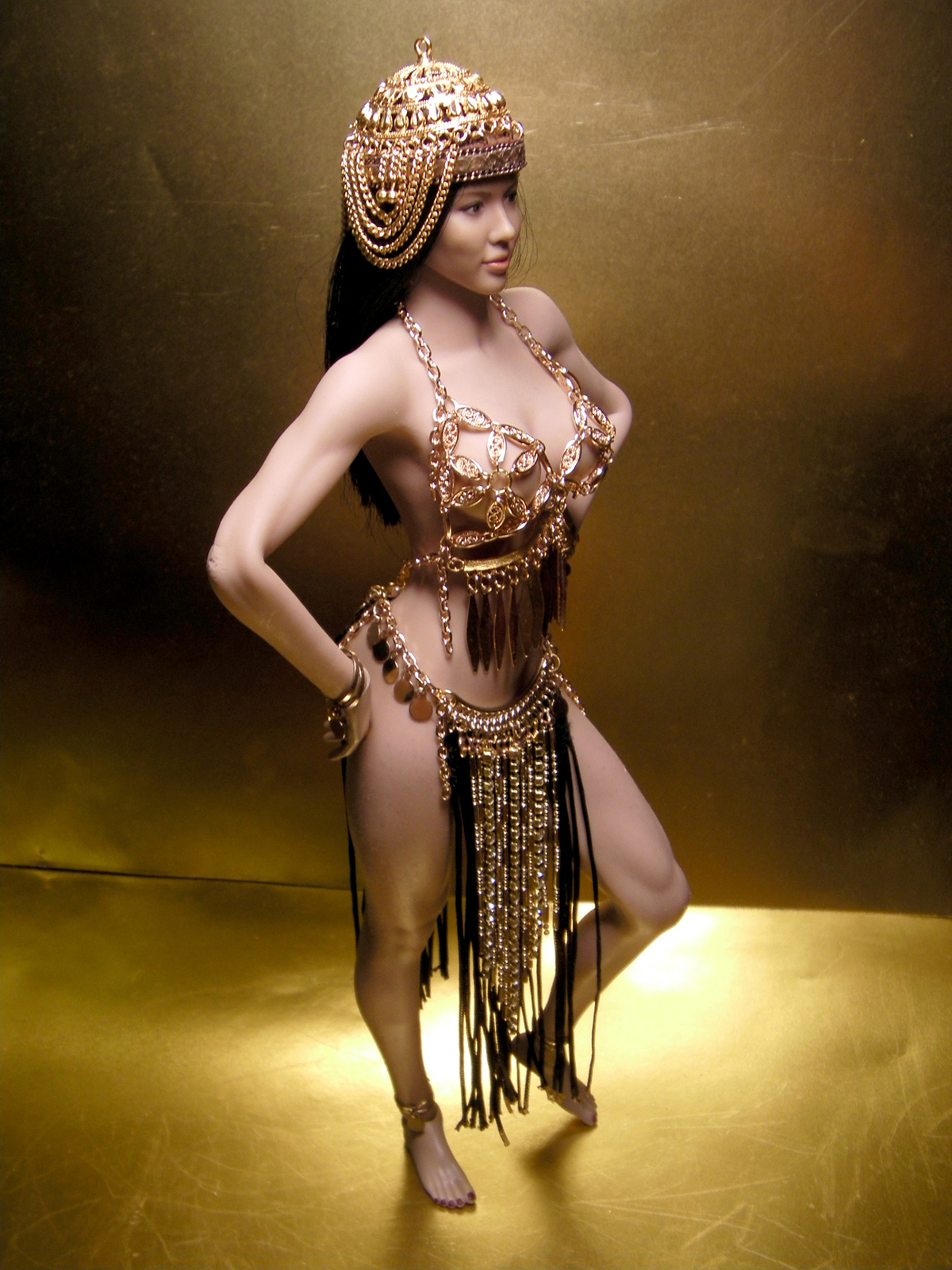 Continuation of the post Harem of the Sultan in Miniature 3 - My, Body, belly dance, Historical costume, Gladiator, Nudity, Topless, Hurrem Sultan, Decoration, Armor, Jointed doll, Phicen, Dollhouse, Youtube, Video, Longpost, 