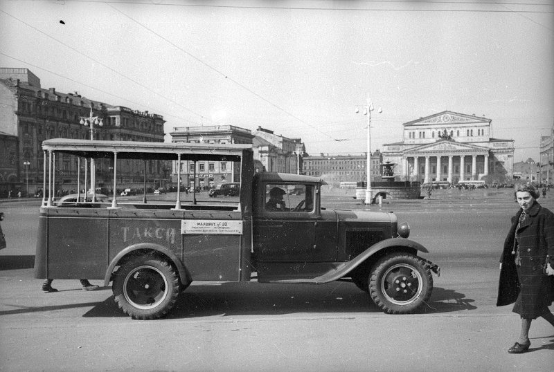 Довоенное такси - Фотография, История России, История, Россия, СССР, История СССР, Назад в СССР, Авто, Машина, Такси, Транспорт, Общественный транспорт, Техника, Черно-белое фото, Старое фото, Картина, Длиннопост, 