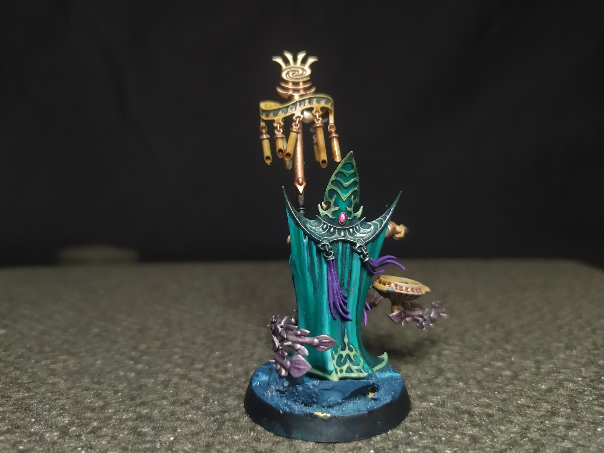 Yes, the king is an important figure in Briomdar, but without me he is nothing - My, Warhammer: age of sigmar, Idoneth Deepkin, Longpost, Miniature, 