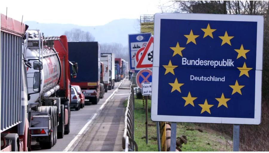 All trucks from Russia and Belarus must leave the territory of the European Union by April 16, - Politics, Sanctions, Business, Transport, Translated by myself, Economy