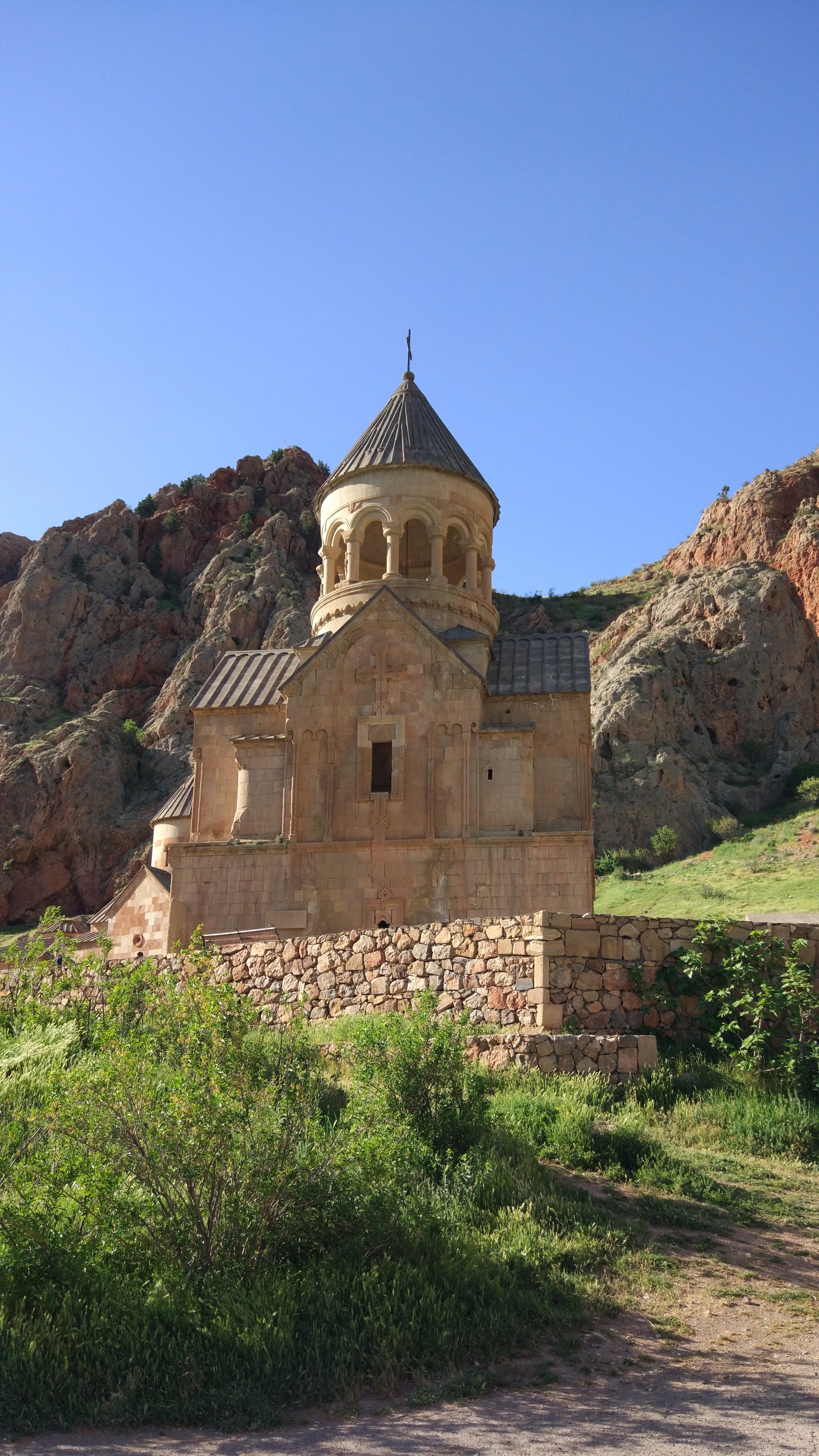 Right and wrong candles... - My, Armenia, Tourism, Vacation, The mountains, Туристы, Church, Religion, Monastery, Orthodoxy, Noravank, Longpost, The photo