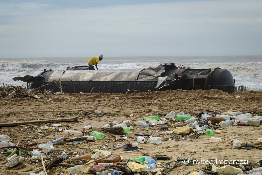 Durban beach after heavy rains. April 13, 2022 - My, South Africa, Africa, Indian Ocean, Cataclysm, Natural disasters, People, Longpost