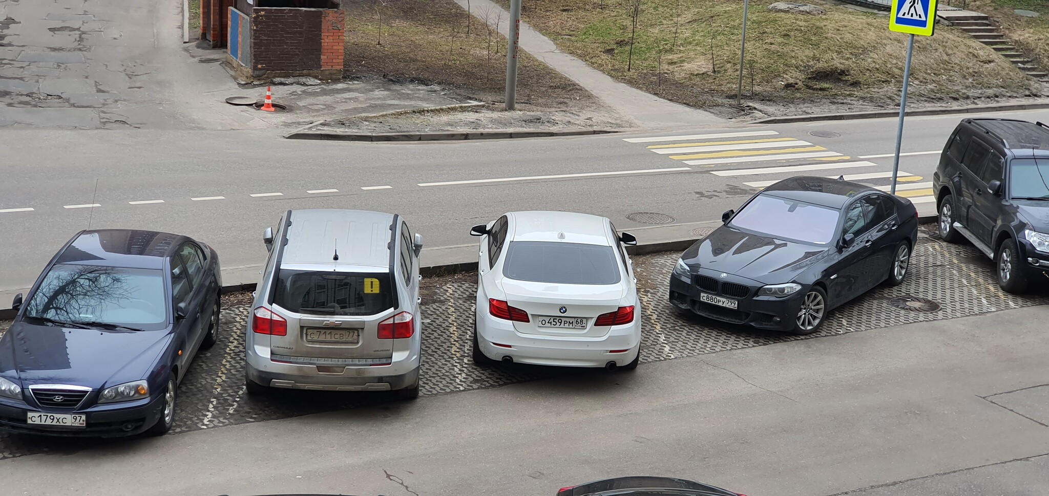 The case when he took a place for his boyfriend... - My, BMW owner, Parking, Moscow, Неправильная парковка