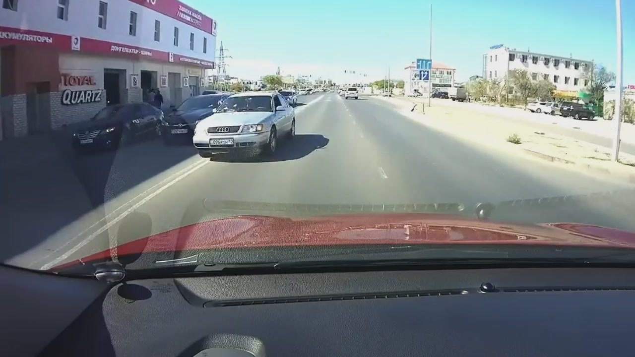 Drivers of vehicles who do not comply with traffic rules in Aktau Part 4 - My, Traffic rules, Violation of traffic rules, Kazakhstan, Driver, Humor, Aktau, Mangystau, Video, Youtube, Longpost