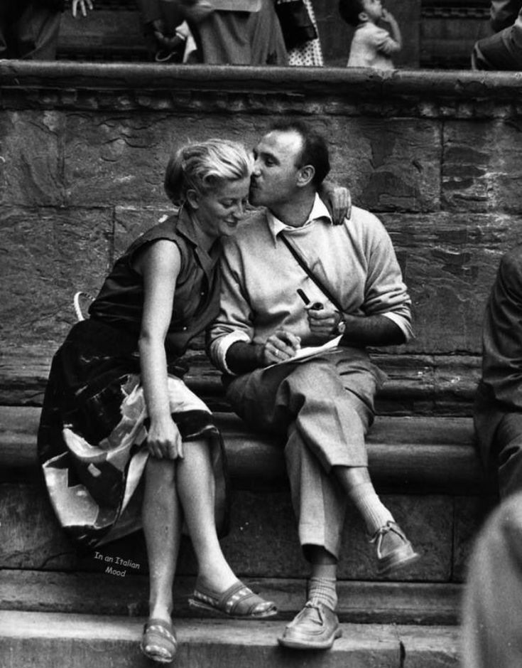 Mario De Biasi - streets, reports and kisses - The photo, Film, Black and white photo, Street photography, Italy, Longpost