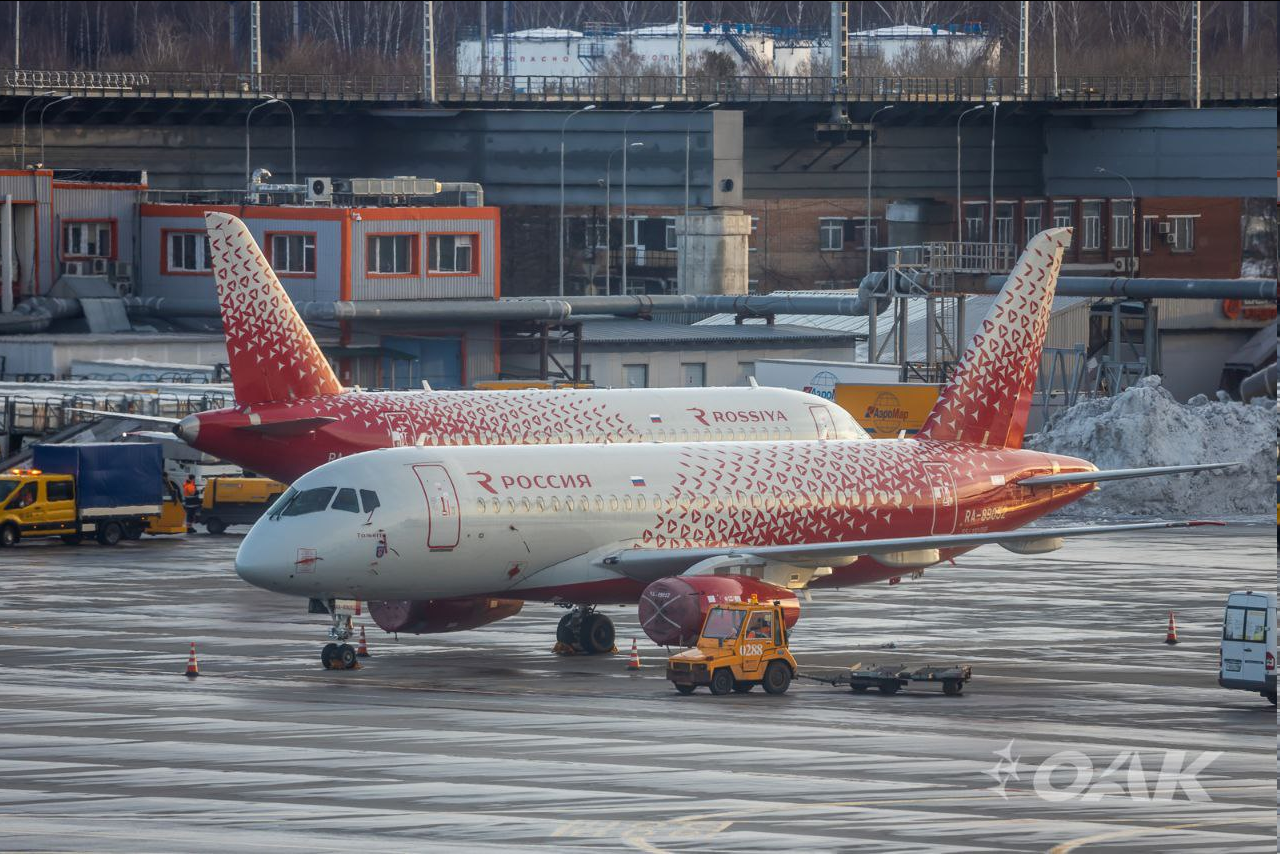 Superjets at Sheremetyevo - Sukhoi Superjet 100, Sheremetyevo, Airplane, Longpost