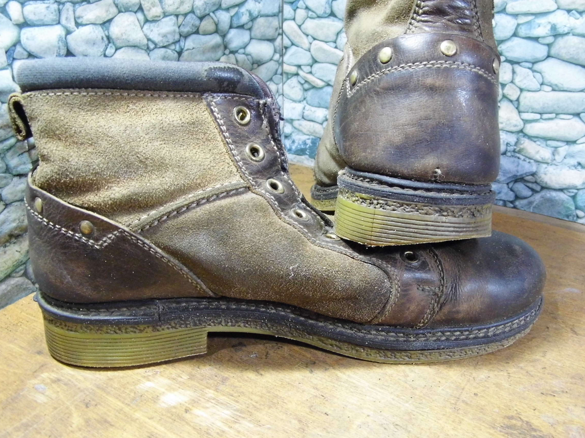 When to replace the sole is easier and more effective - My, Shoe repair, Shoes, Longpost