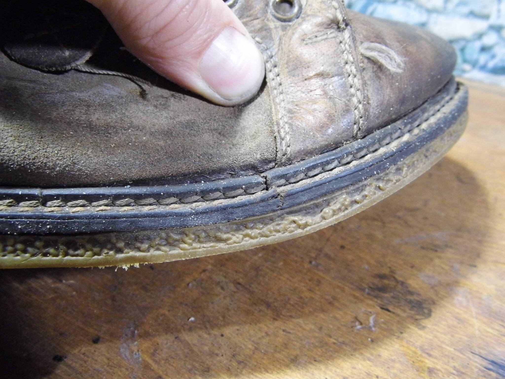 When to replace the sole is easier and more effective - My, Shoe repair, Shoes, Longpost