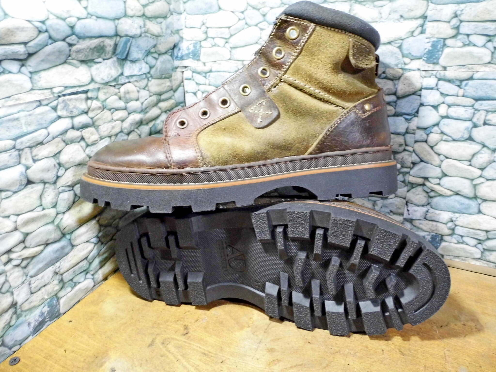 When to replace the sole is easier and more effective - My, Shoe repair, Shoes, Longpost