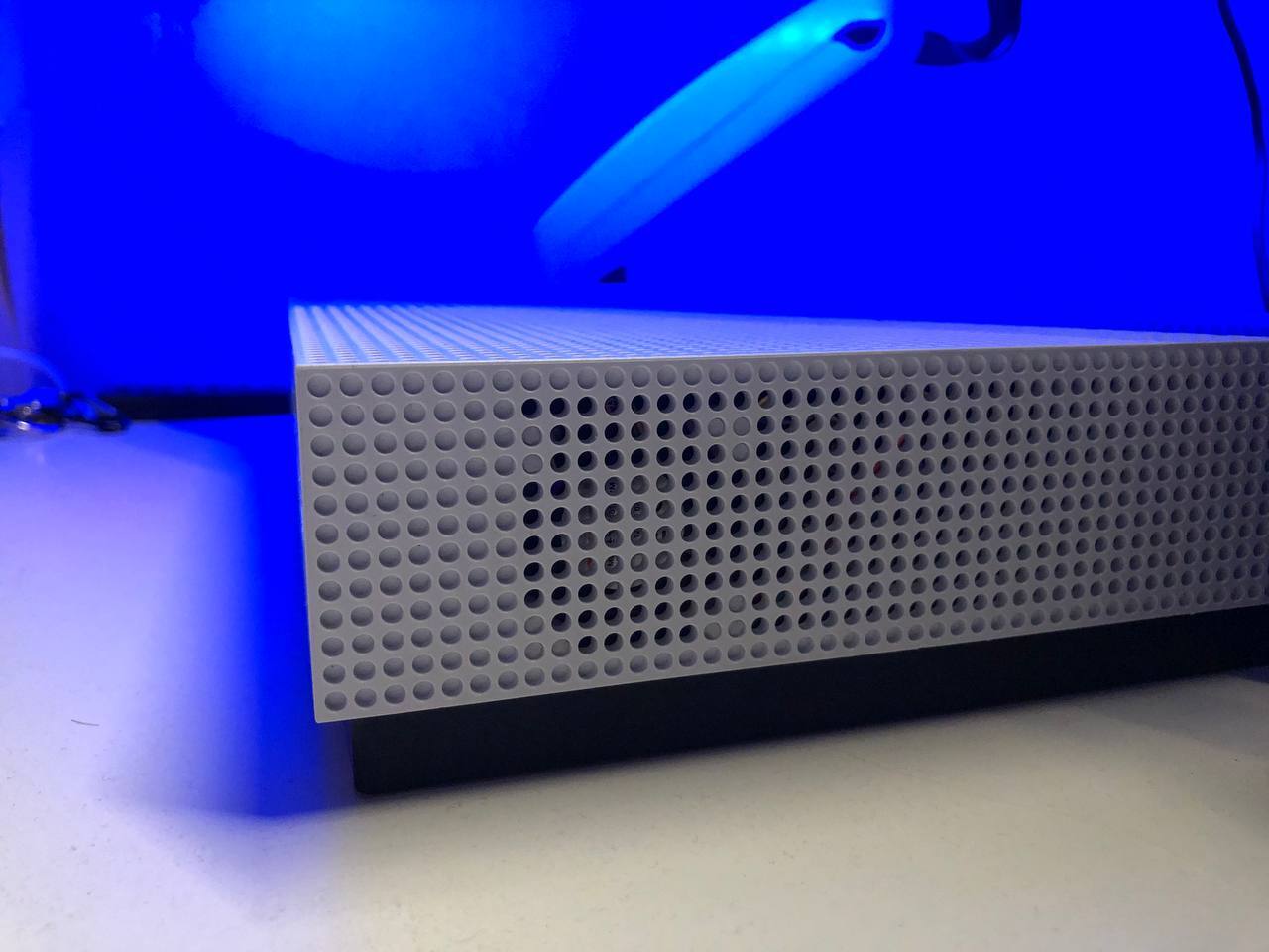 Xbox one S PC case with your own golden hands - My, Modding, 3D modeling, Xbox one, With your own hands, Gaming PC, PC case, 3D printer, Engineering, Computer, 3D печать, Fusion 360, Easyeda, Longpost, Custom, Xbox, 3D, Engineer, I'm an engineer with my mother, Computer games, Computer graphics