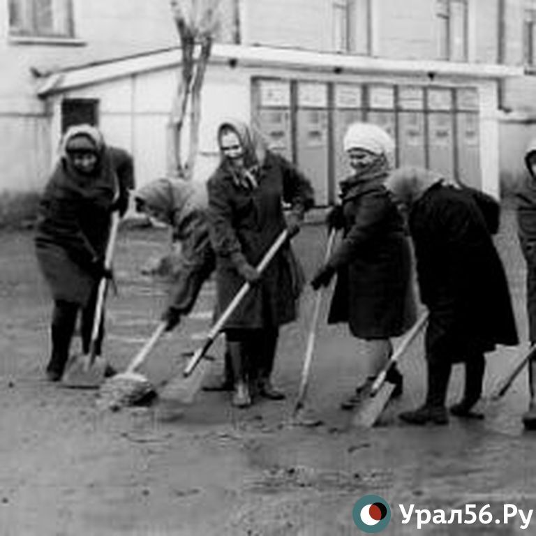 In the hearts of people, the native name Lenin is inextinguishable, will live forever: a tour of the former Leninist places in Orsk - My, Story, Retro, The culture, Monument, Orsk, Lenin, Orenburg region, Longpost