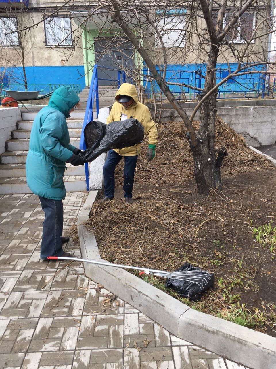 Фоторепортаж от Любови Аликиной: «Союз отцов» провел субботник в городе - СМИ и пресса, Экоград, Экология, Иркутск, Длиннопост