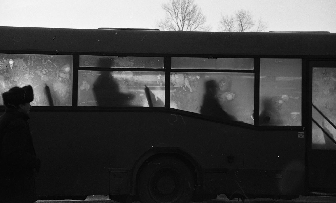 Замёрзший автобус | Пикабу