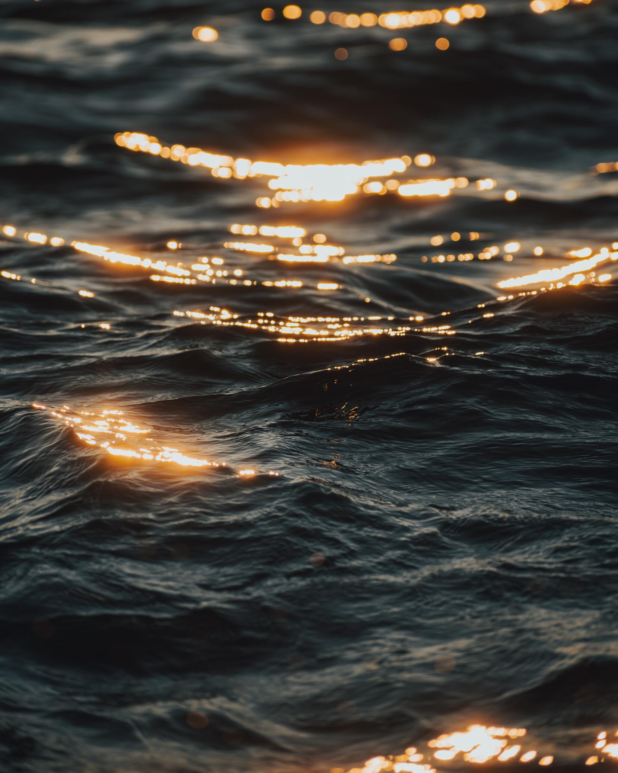 Playing the sun on the waves - The photo, Beautiful, Sea, Sunset