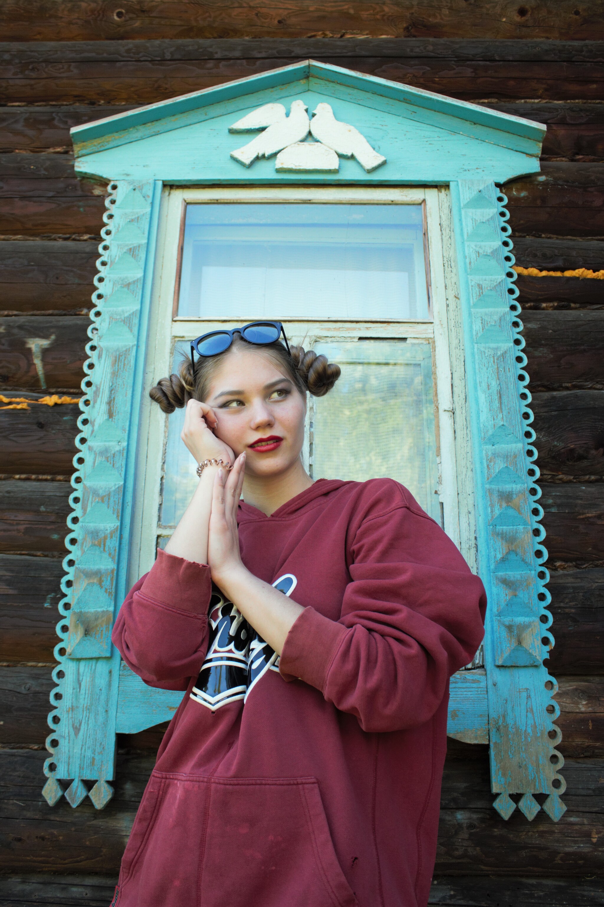 One day my sister and I decided to have a photo shoot in the country. Part 2 - My, Village, Permian, Dacha, Nature, The photo, PHOTOSESSION, Canon, Macro photography, Summer, Nostalgia, Past, Beginning photographer, Walk, Garden, Creation, Hobby, Sisters, Models, Longpost