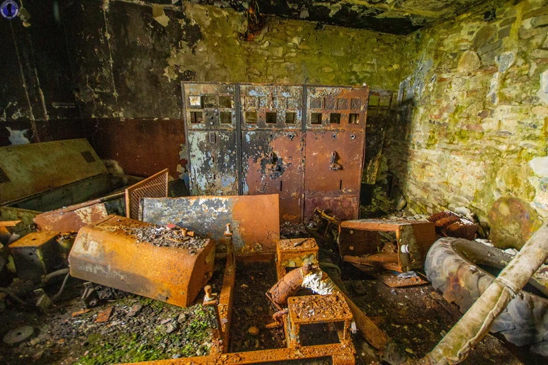 Rusty equipment abandoned in the Arctic, missiles and mock-ups of launchers in the former military town of the 2nd division of the 616th OBRP - Kildin Island, Abandoned, Military equipment, Yandex Zen, Longpost